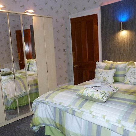 بيزلي Muirholm Bed And Breakfast المظهر الخارجي الصورة